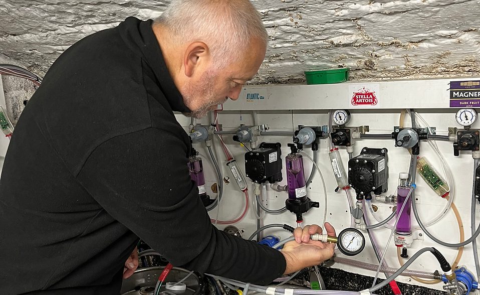 Gas pressure test on dispense system